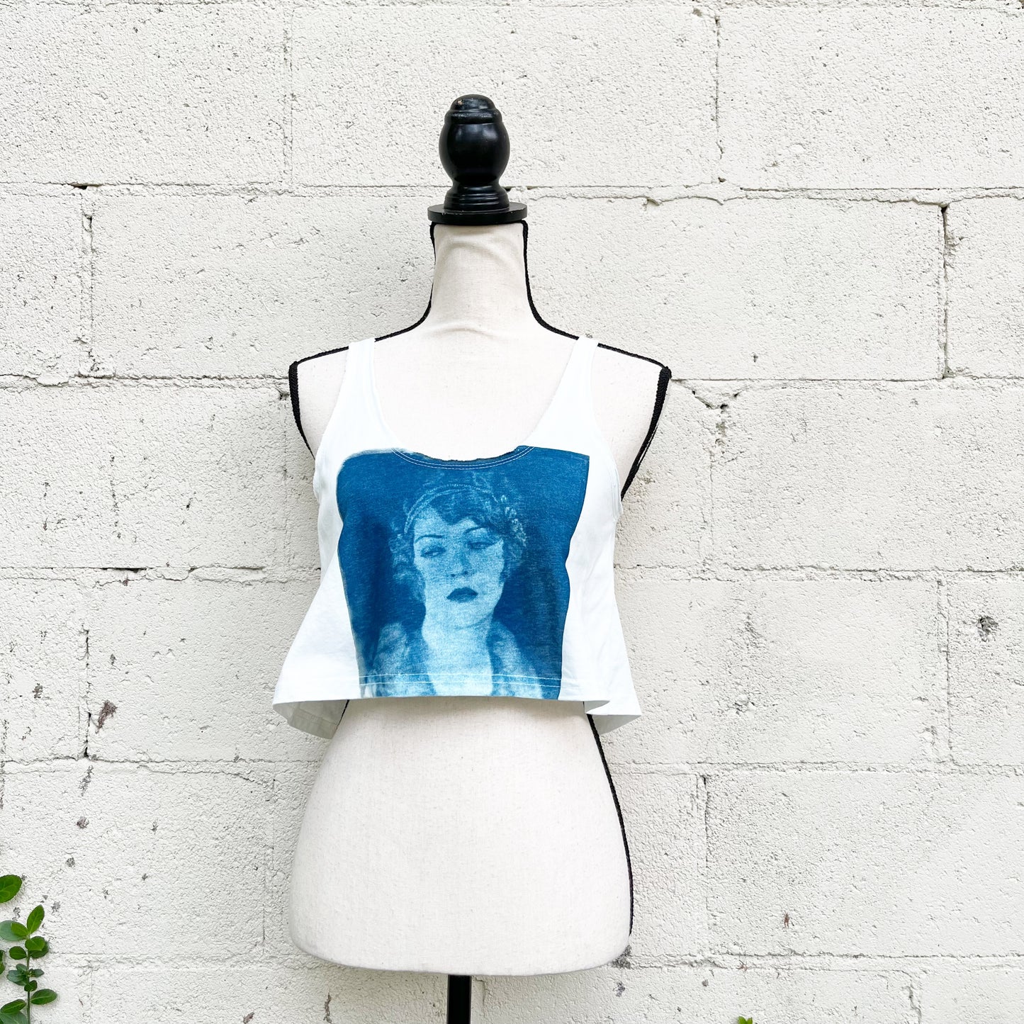 Cyanotype Sunprint Retro 1920's Sad Flapper Blueprint Tee XS